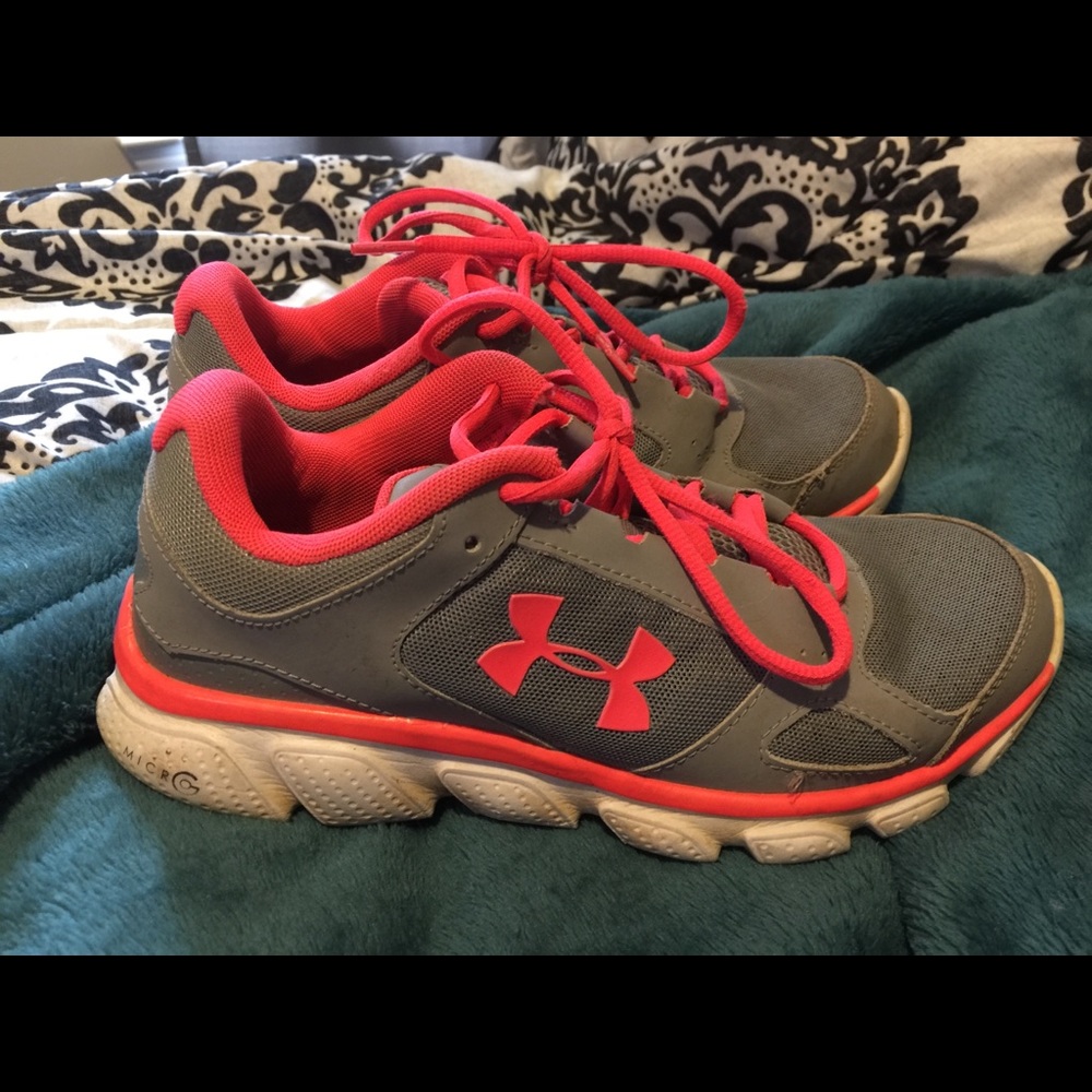 Under Armour sneaker